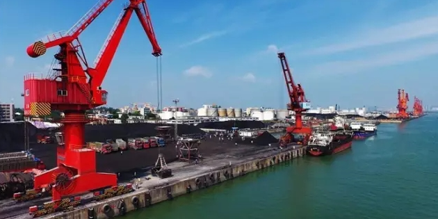 茂名到廣州南沙集裝箱水運(yùn)&ldquo;穿梭巴士&rdquo;沿海支線開(kāi)通